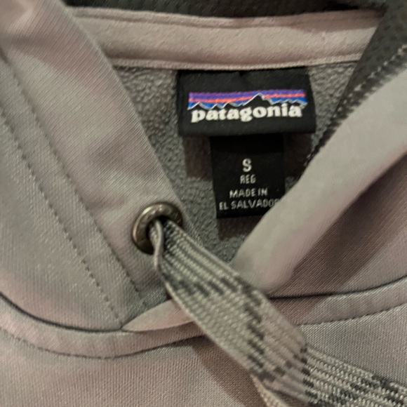 Patagonia Hoodie - Picture 4 of 4
